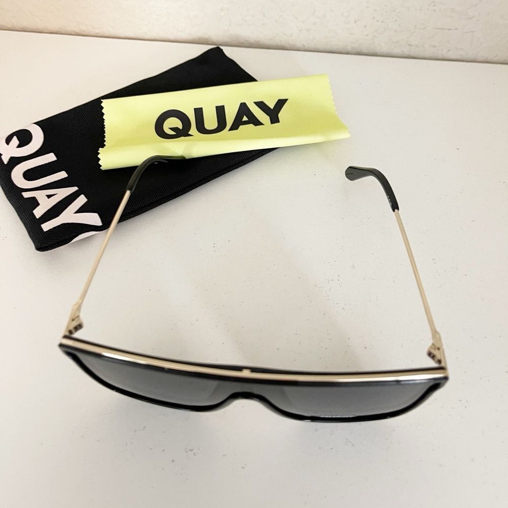 Quay Australia Black Gradient Sunglasses - Picture 7 of 15